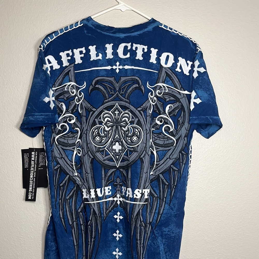 NWT Affliction Royal men’s t-shirt. - Picture 6 of 6